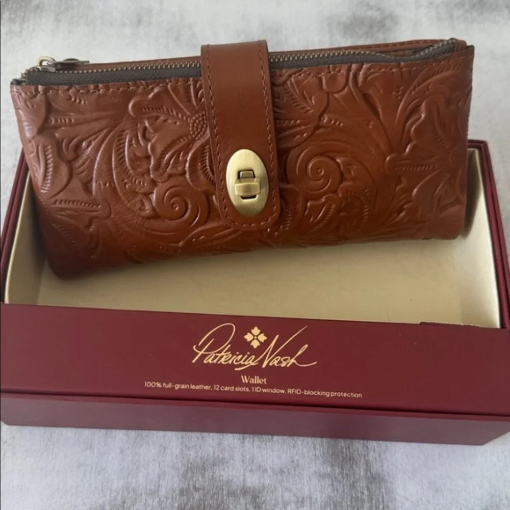 Patricia Nash Leather Tooled Annesley Bifold Wallet Florence Brown